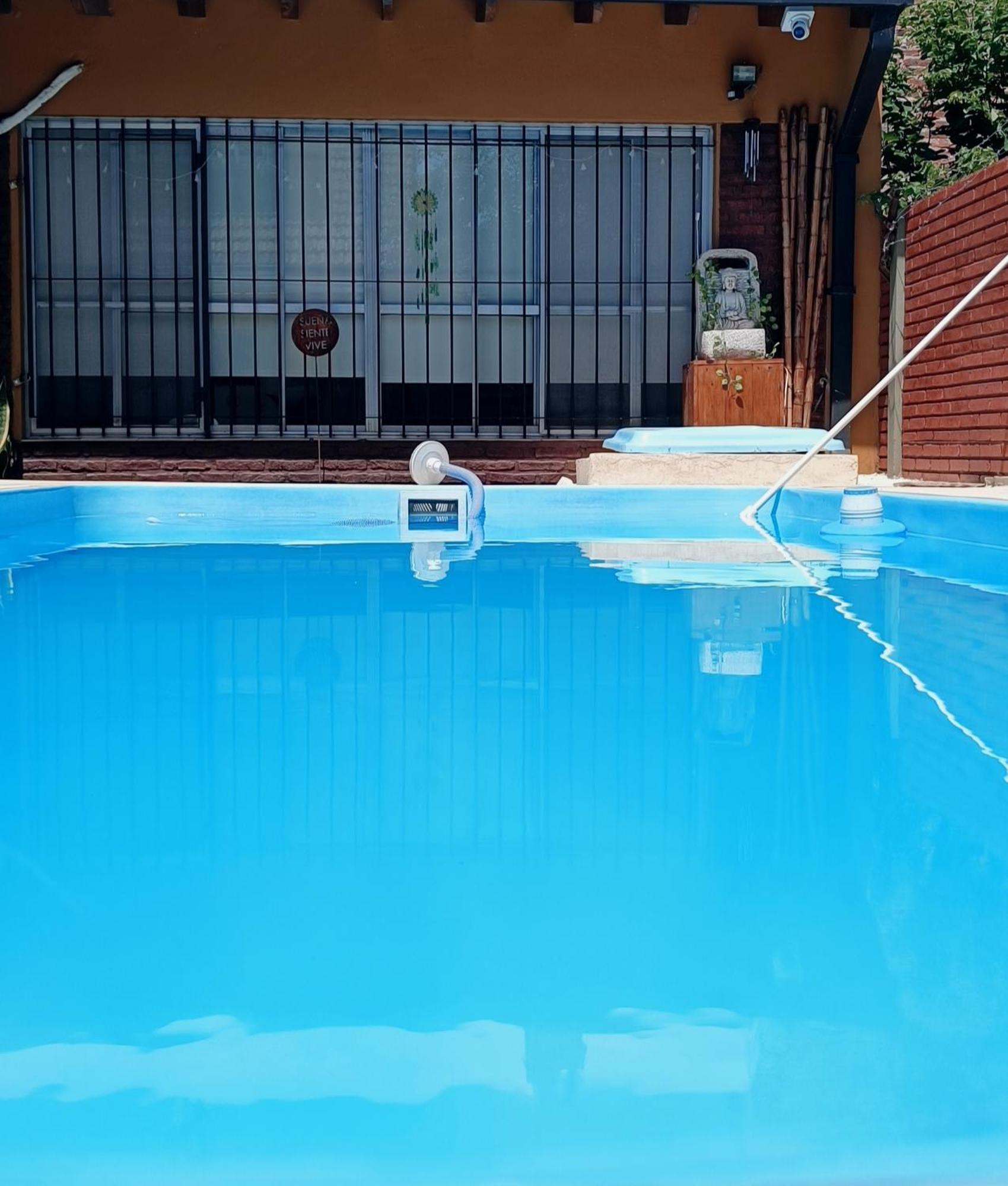 Casa Olivia- Alojamiento Con Piscina - Aeropuerto Ezeiza Esterno foto