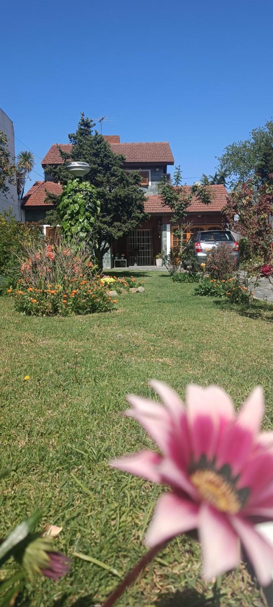 Casa Olivia- Alojamiento Con Piscina - Aeropuerto Ezeiza Esterno foto