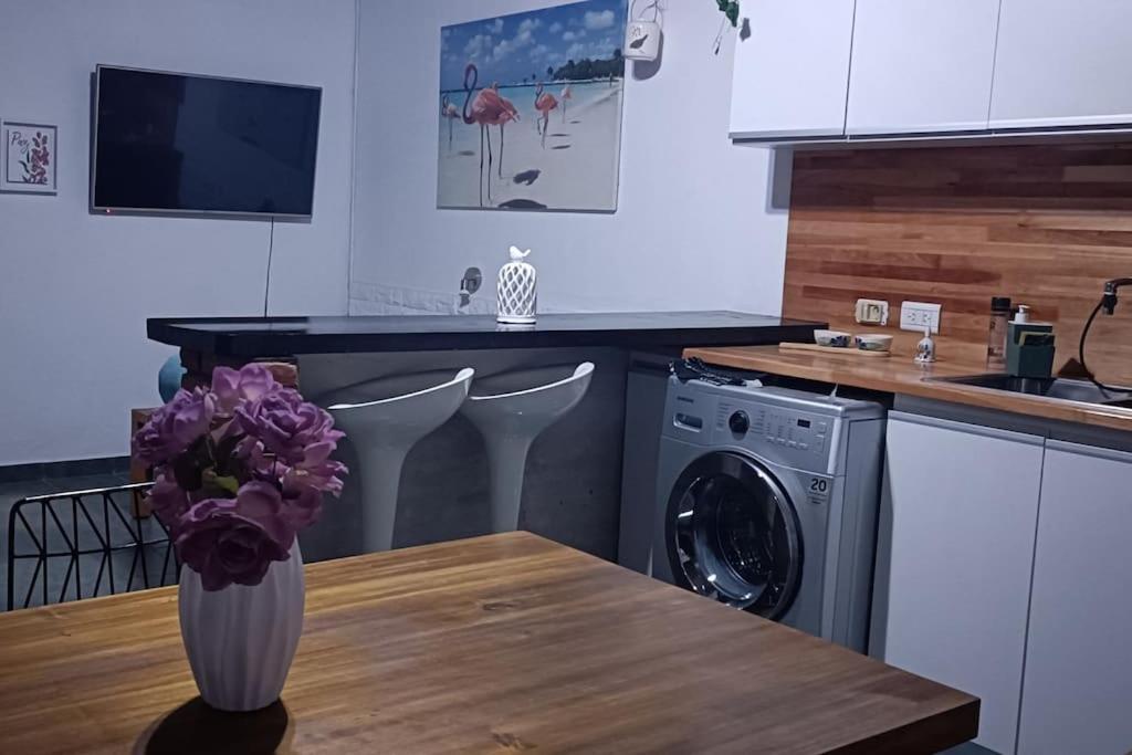 Casa Olivia- Alojamiento Con Piscina - Aeropuerto Ezeiza Esterno foto